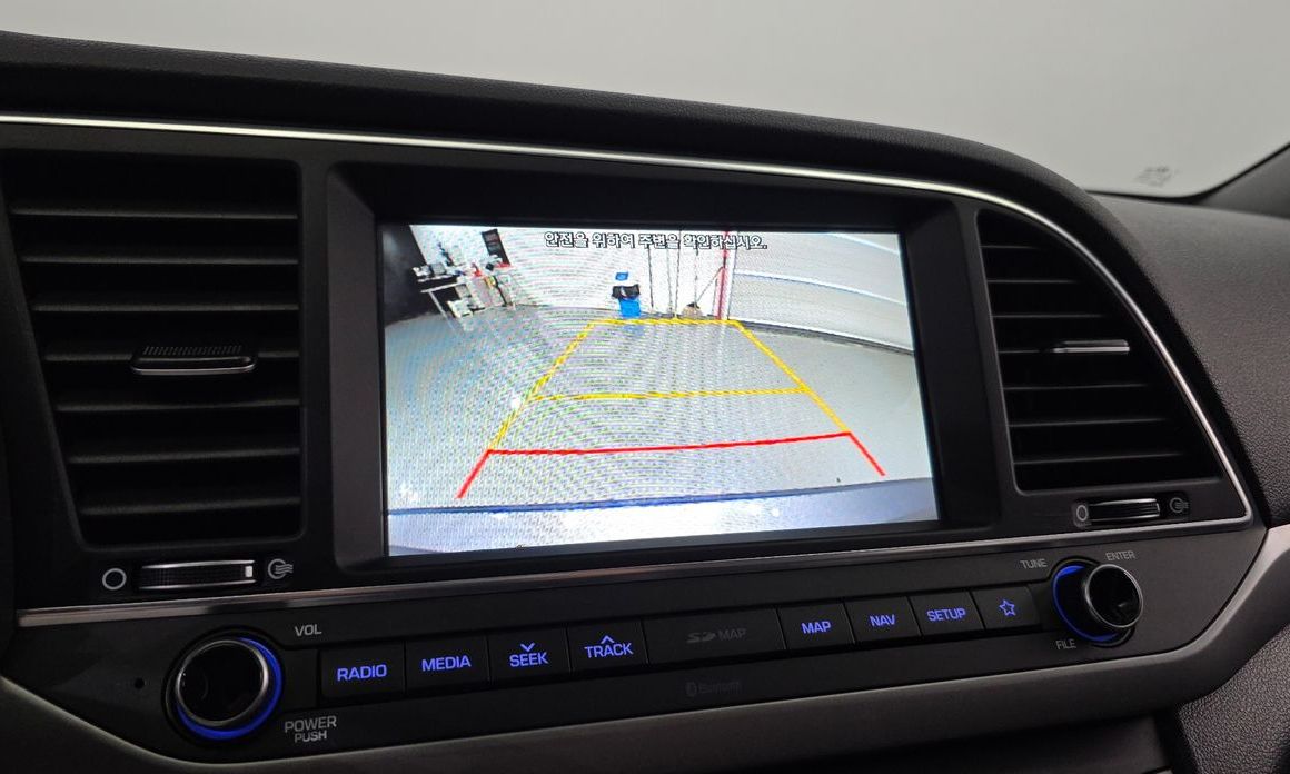 Hyundai AVANTE 2018
