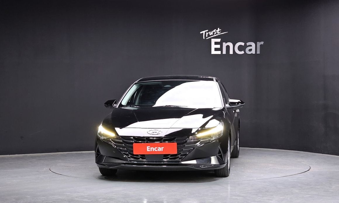 Hyundai AVANTE 2021