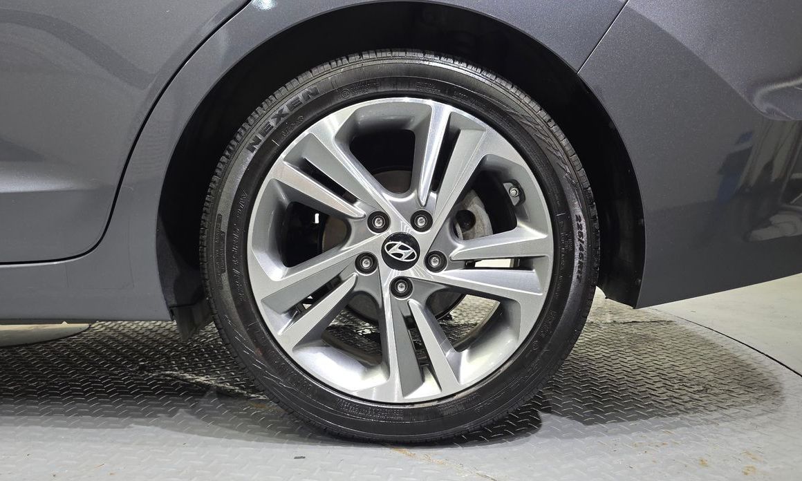 Hyundai AVANTE 2018