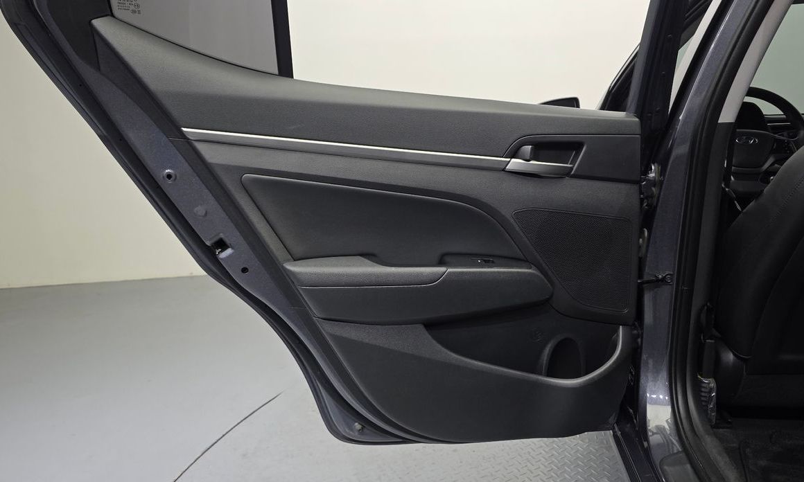 Hyundai AVANTE 2018