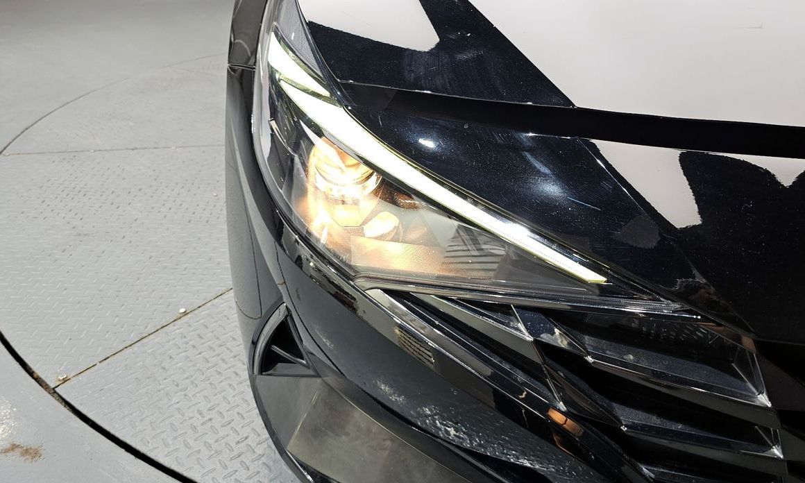 Hyundai AVANTE 2021