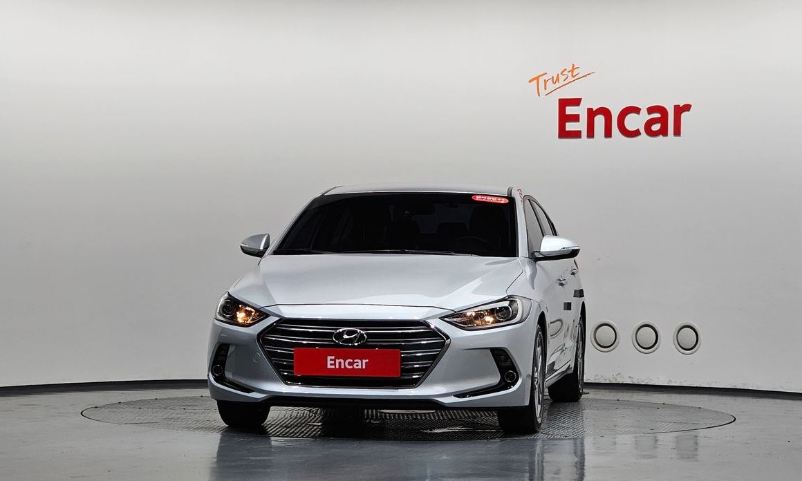 Hyundai AVANTE 2017