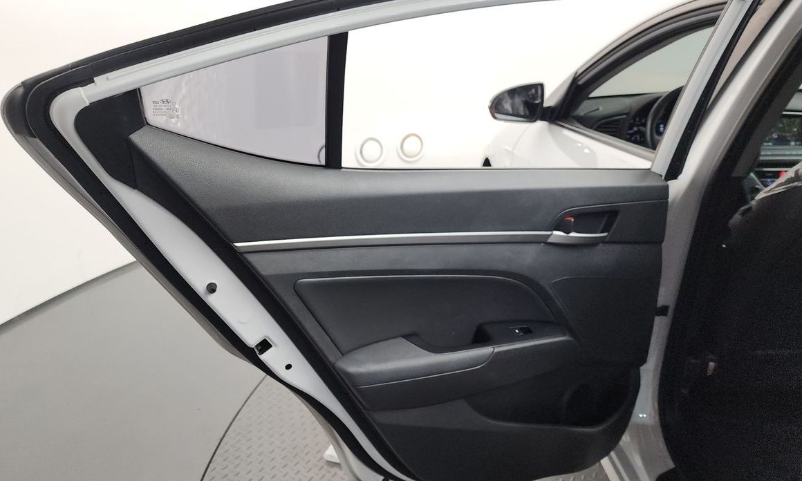 Hyundai AVANTE 2018