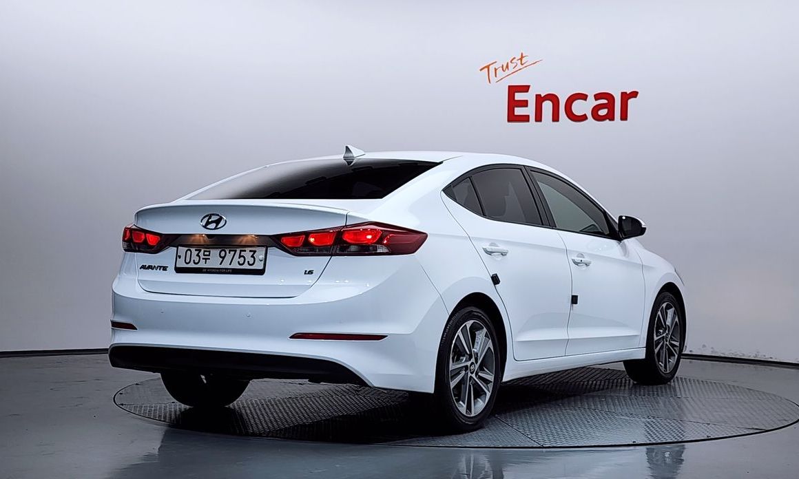 Hyundai AVANTE 2018
