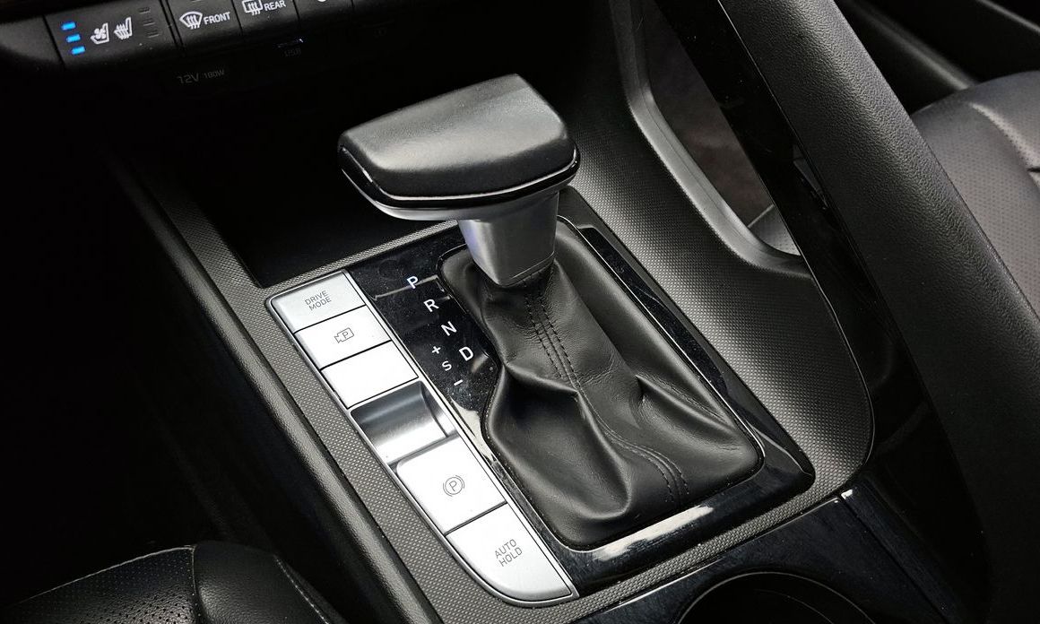 Hyundai AVANTE 2021