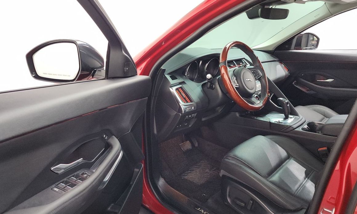 Jaguar E-PACE 2019
