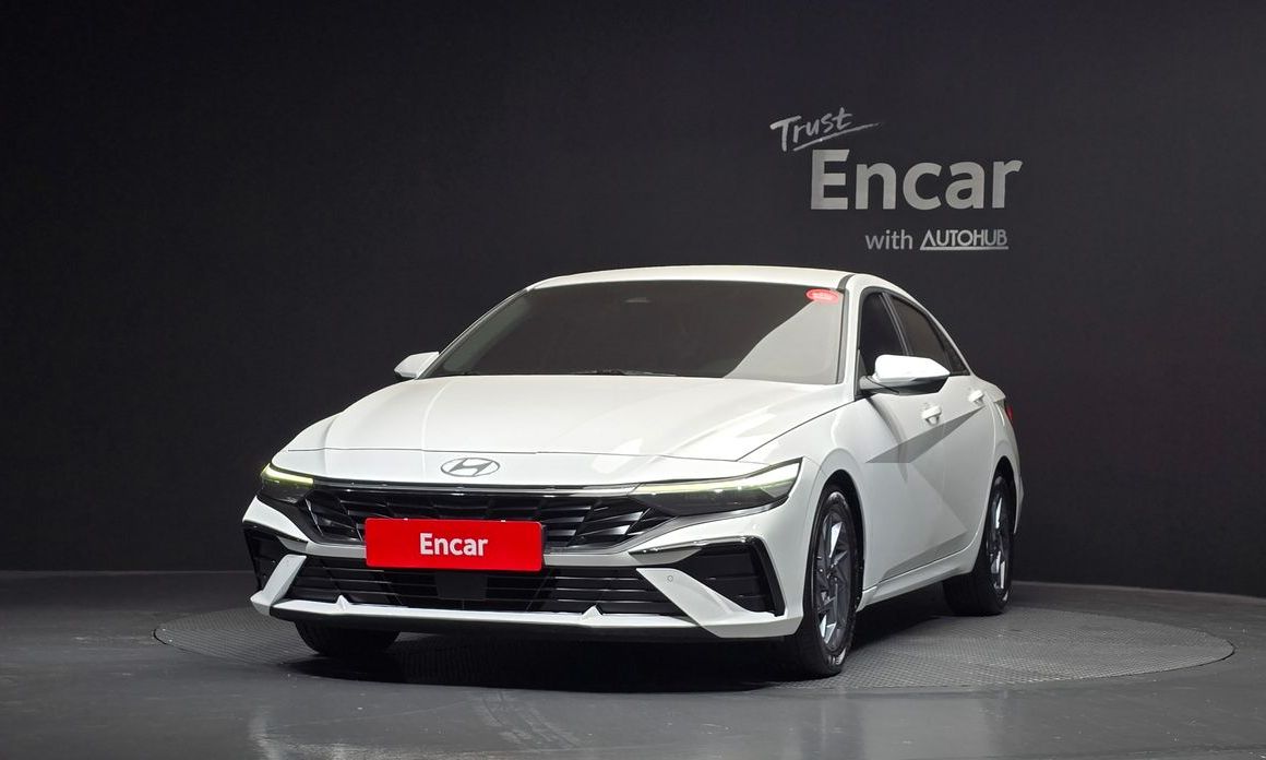 Hyundai AVANTE 2024
