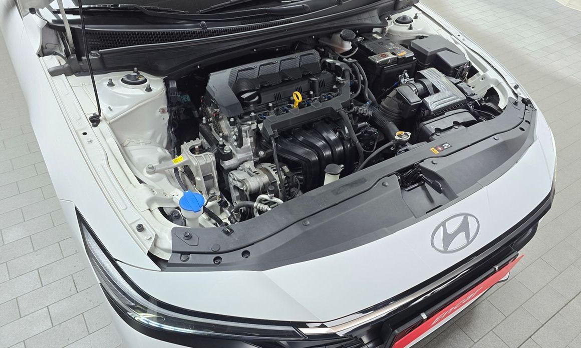 Hyundai AVANTE 2024