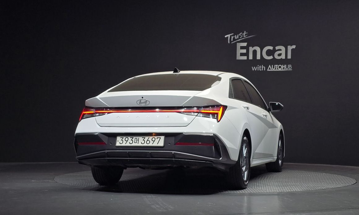 Hyundai AVANTE 2024