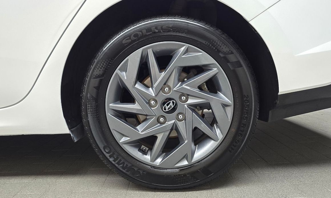 Hyundai AVANTE 2024