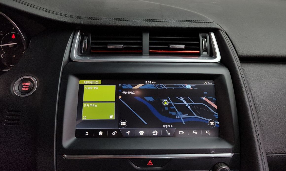 Jaguar E-PACE 2019