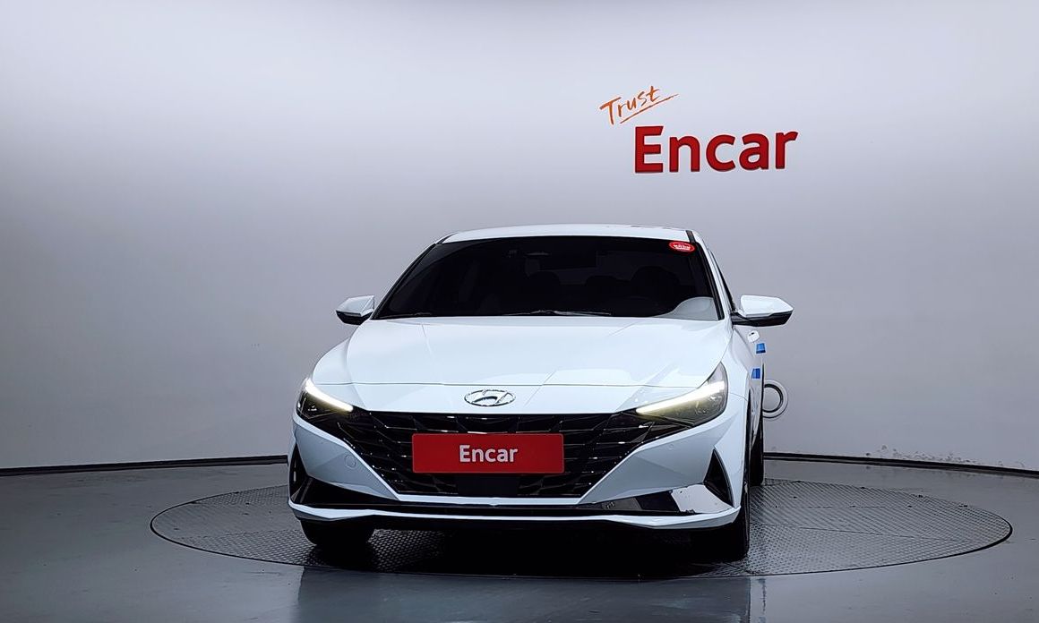 Hyundai AVANTE 2021