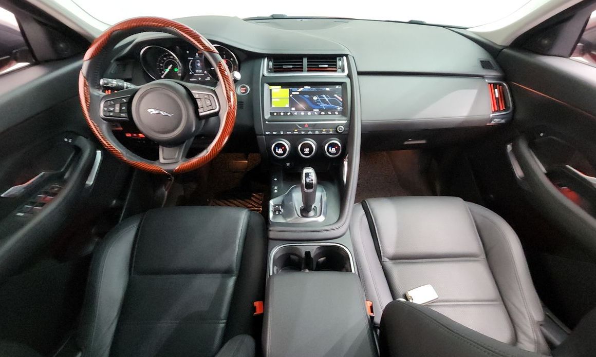 Jaguar E-PACE 2019