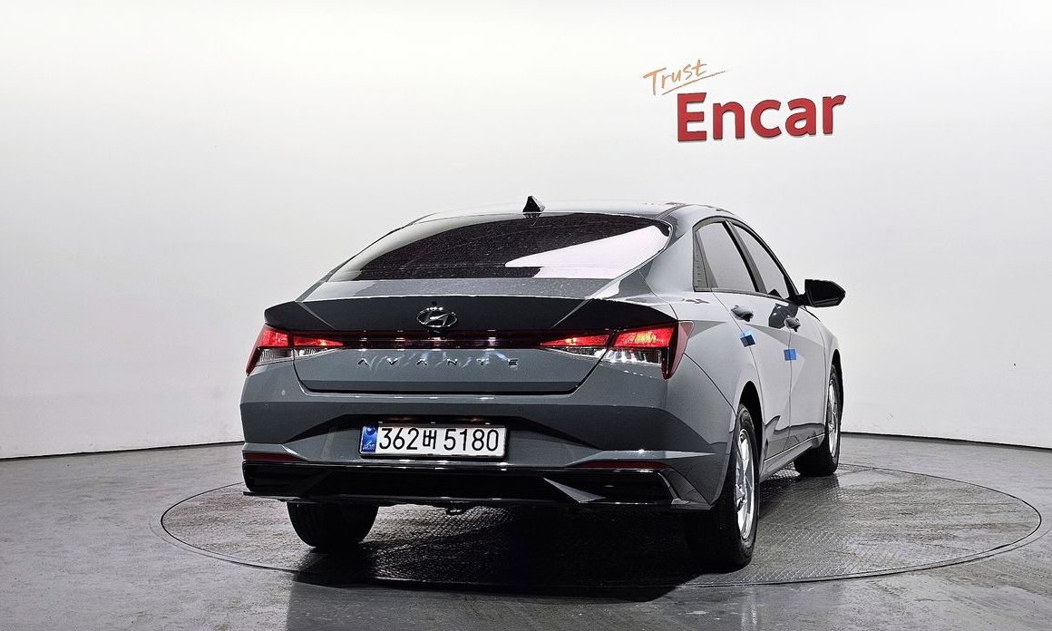 Hyundai AVANTE 2023