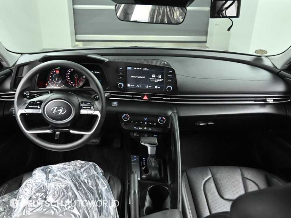 Hyundai AVANTE 2023