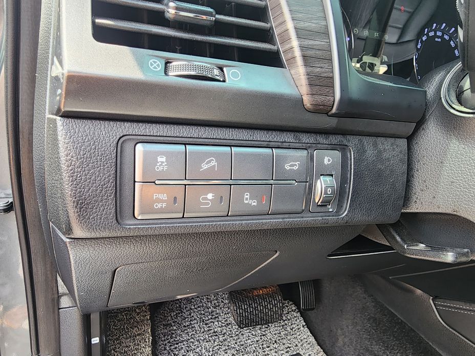 KG_Mobility_Ssangyong Rexton 2020
