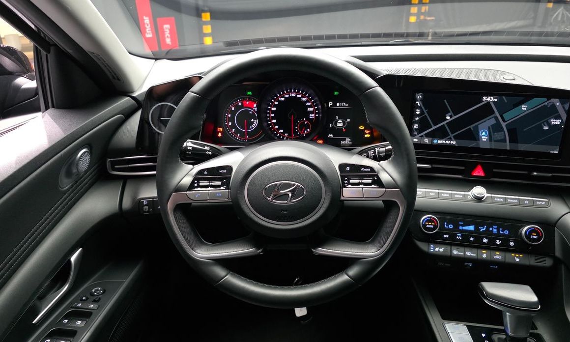 Hyundai AVANTE 2021