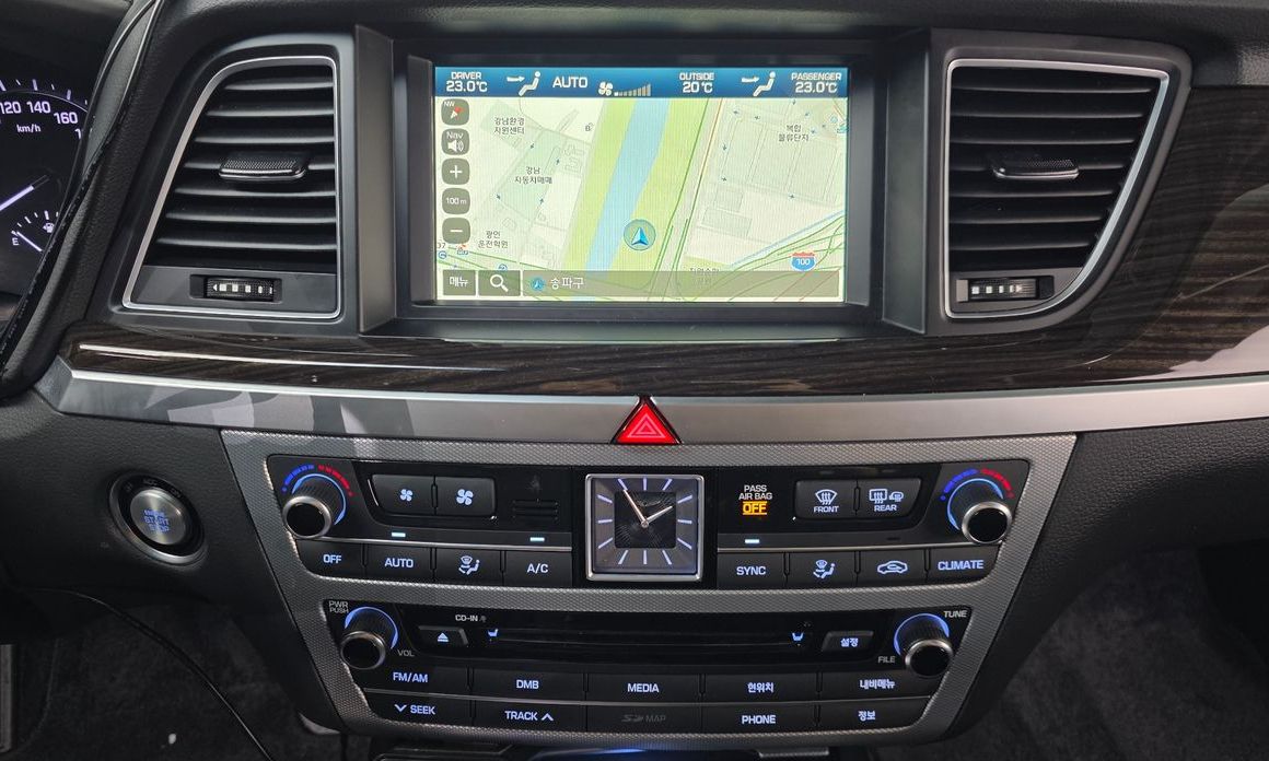 Genesis G80 2017