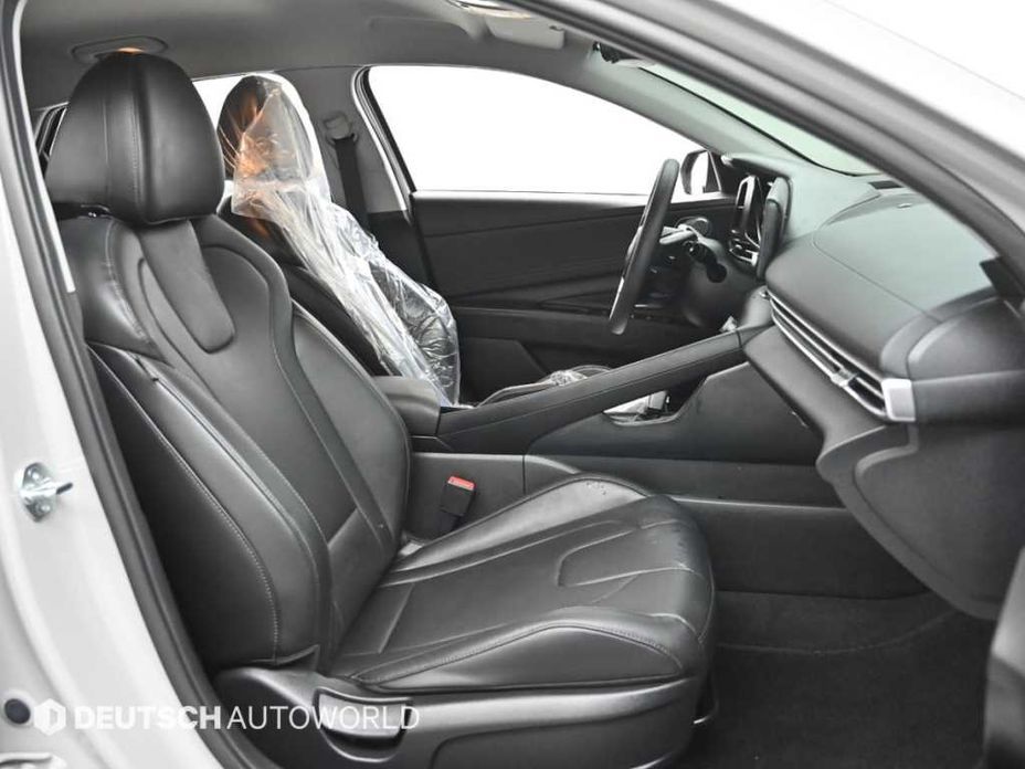 Hyundai AVANTE 2023