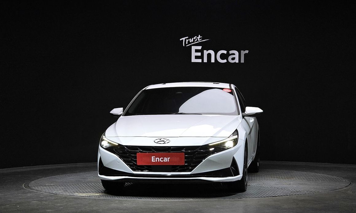 Hyundai AVANTE 2021