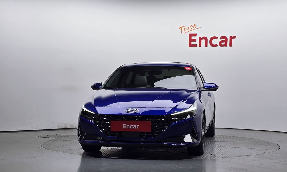 Hyundai AVANTE 2022
