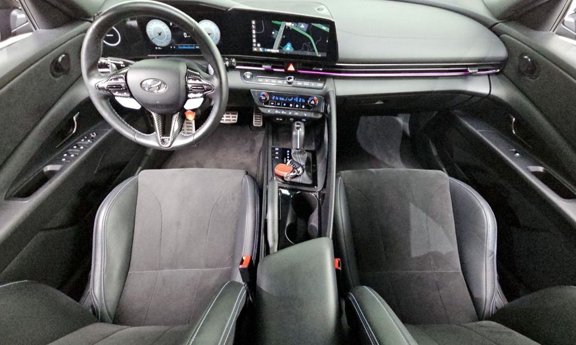 Hyundai AVANTE 2022