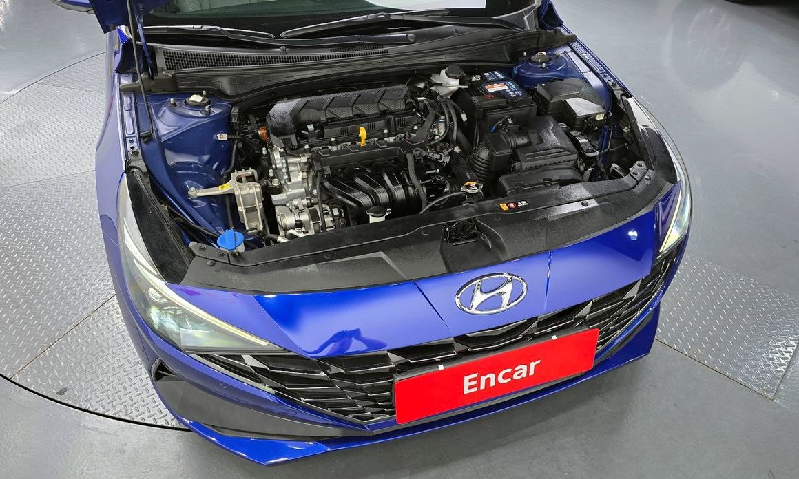 Hyundai AVANTE 2022