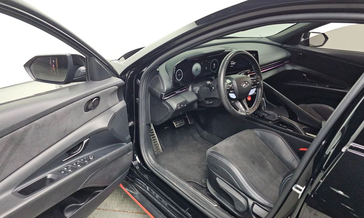 Hyundai AVANTE 2022
