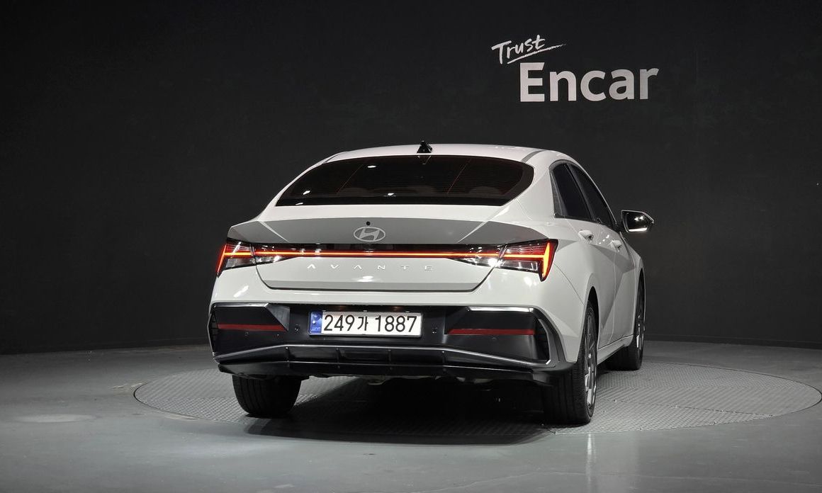 Hyundai AVANTE 2024