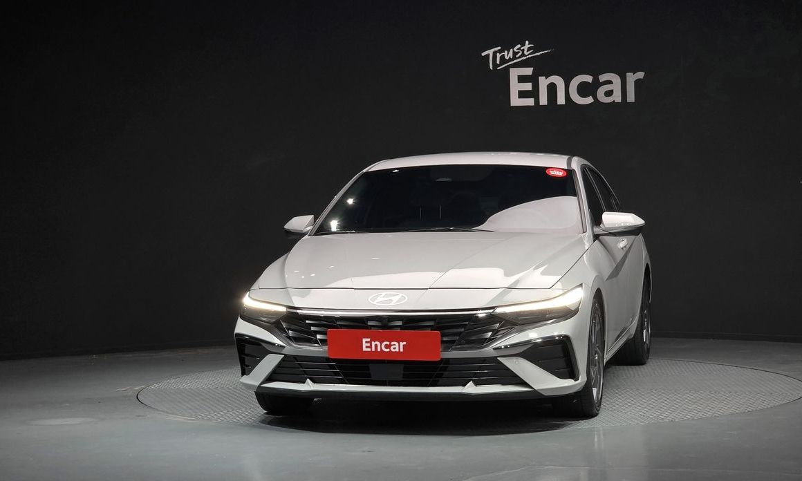 Hyundai AVANTE 2024