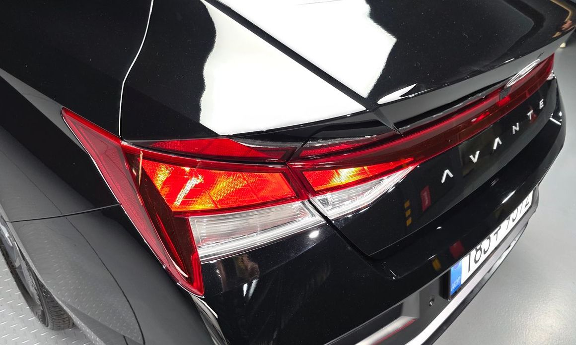 Hyundai AVANTE 2025