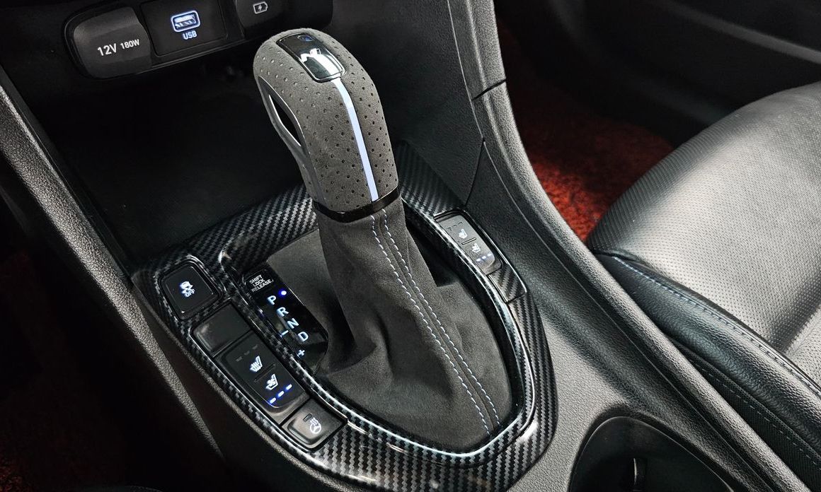 Hyundai Veloster 2021