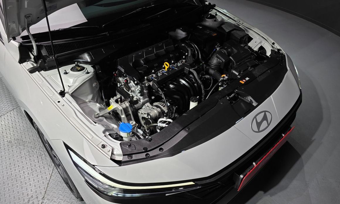 Hyundai AVANTE 2024