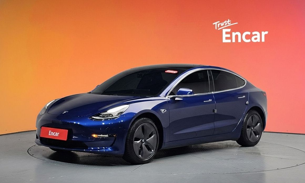 Tesla Model 3 2020