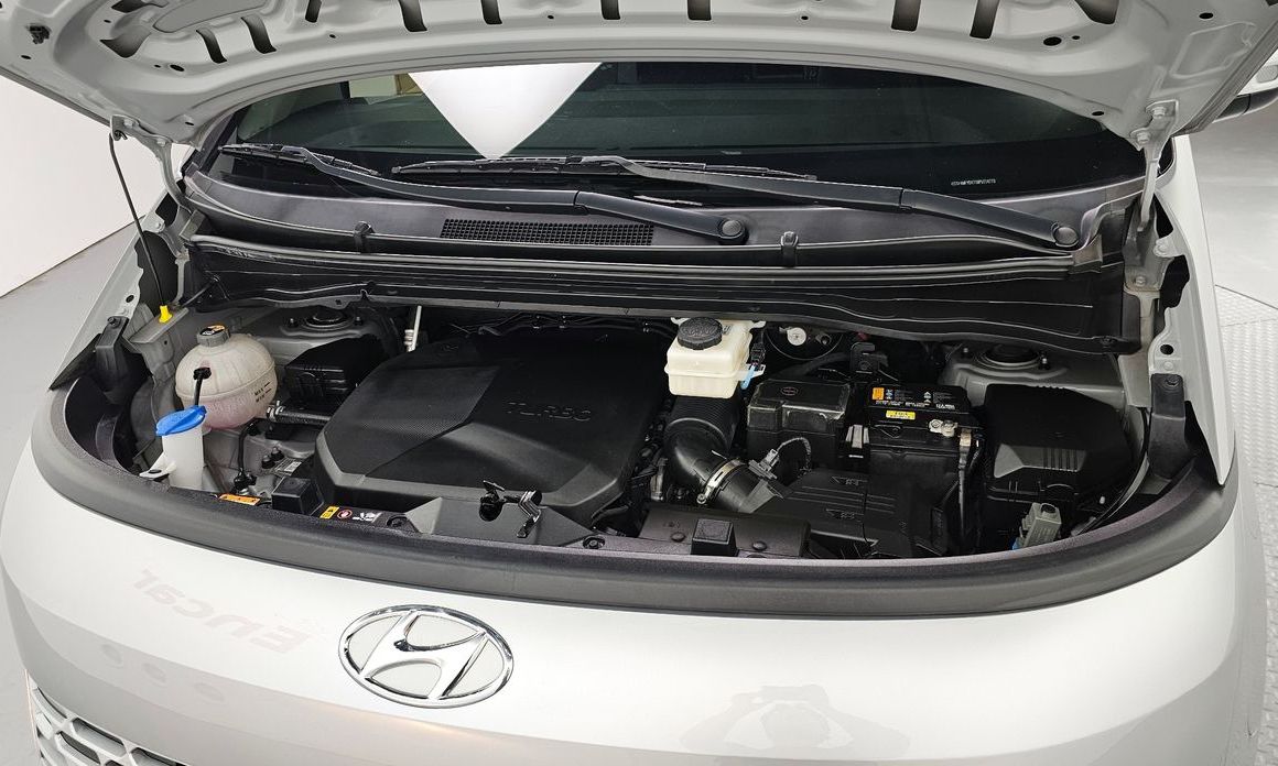 Hyundai Staria 2023