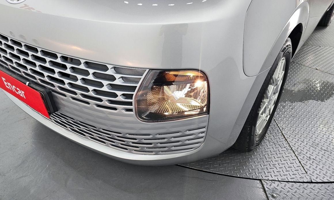 Hyundai Staria 2023