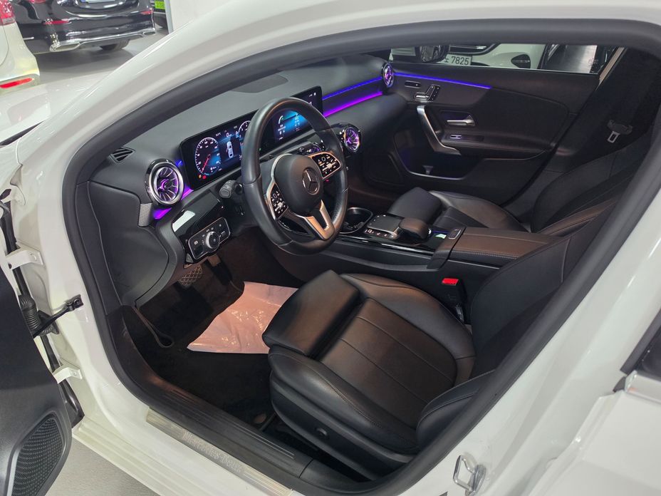 Mercedes-Benz A-Class 2023