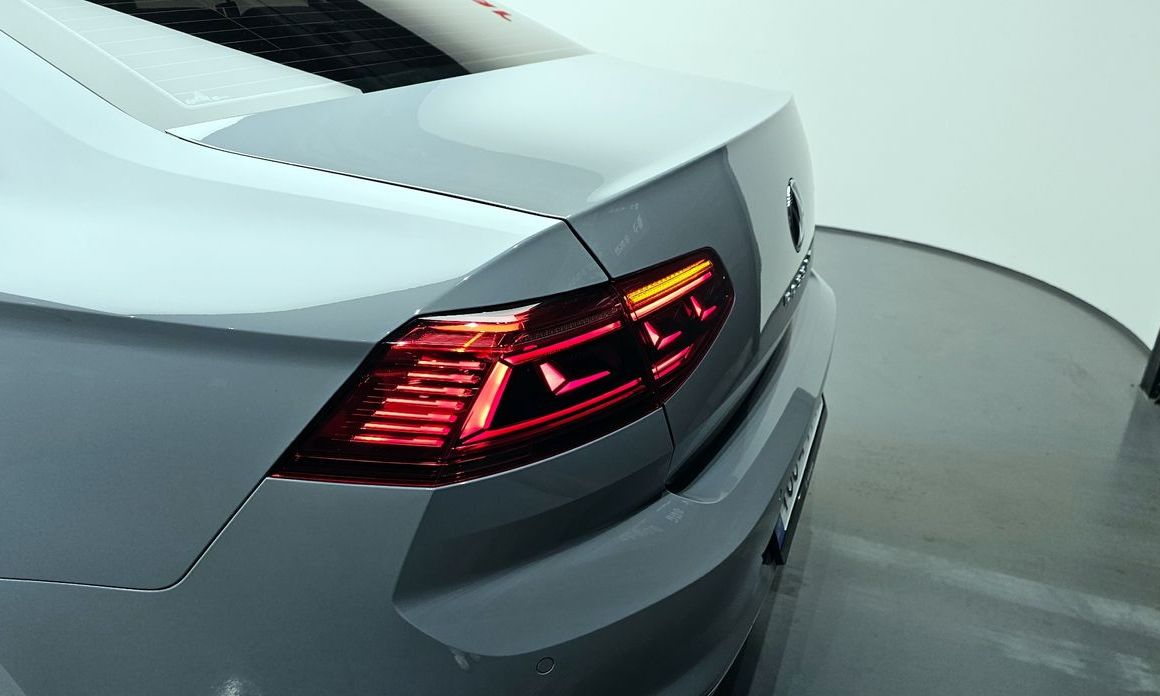 Volkswagen Passat 2022