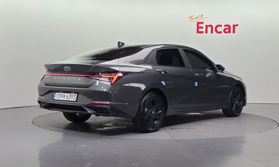 Hyundai AVANTE 2023