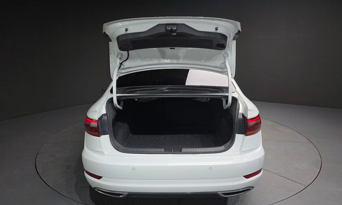 Volkswagen Jetta 2021