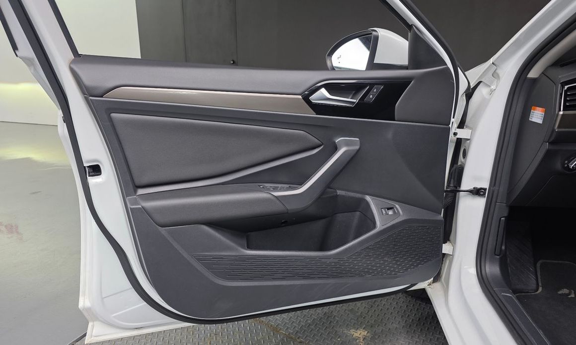 Volkswagen Jetta 2021