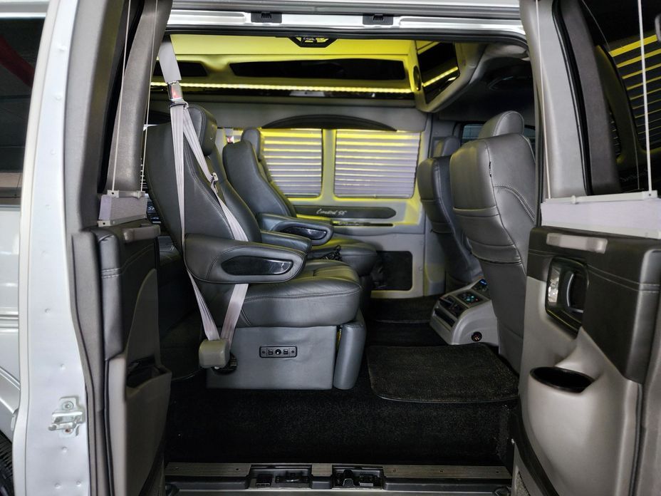 Chevrolet Express Van 2017