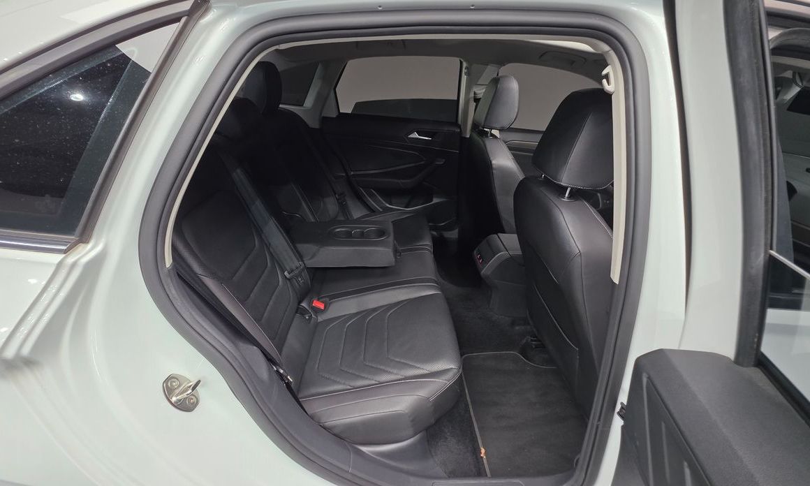 Volkswagen Jetta 2021