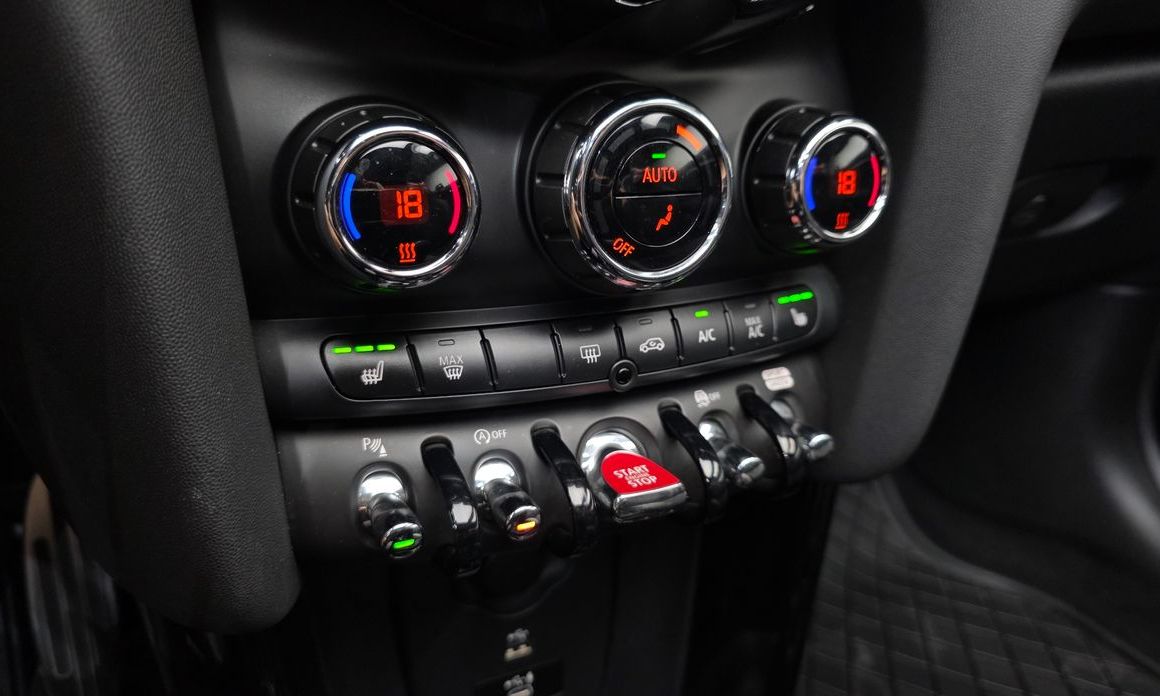 Mini Cooper Convertible 2022