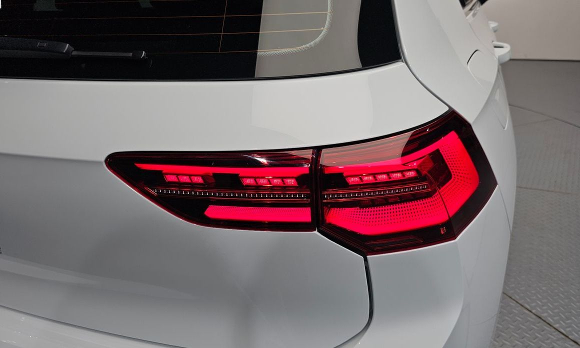 Volkswagen Golf 2024