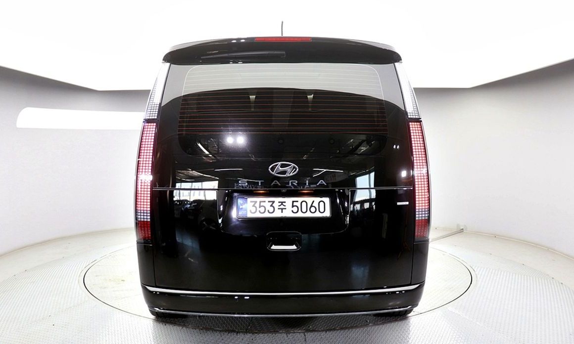 Hyundai Staria 2022