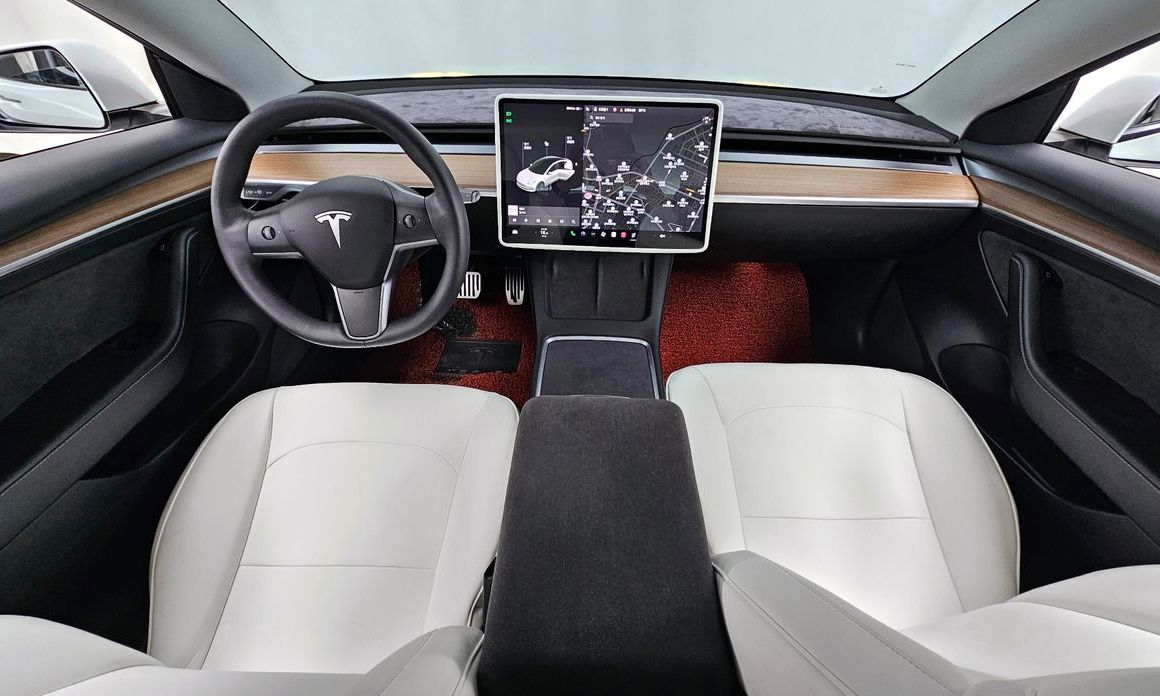 Tesla Model 3 2021