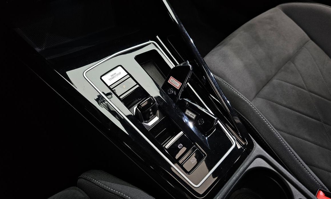 Volkswagen Golf 2024