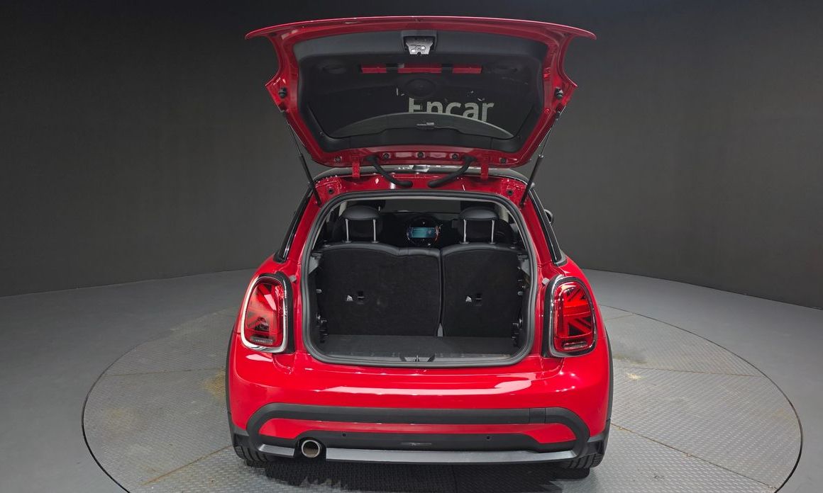 Mini Cooper 2024