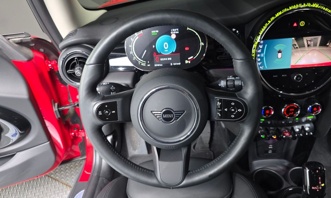Mini Cooper 2024